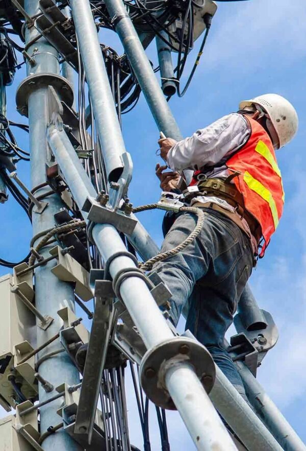 Feature-how-to-start-telecoms-engineering-business Feature-how-to-start-telecoms-engineering-business